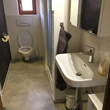 Mayrberg Lägenhet *